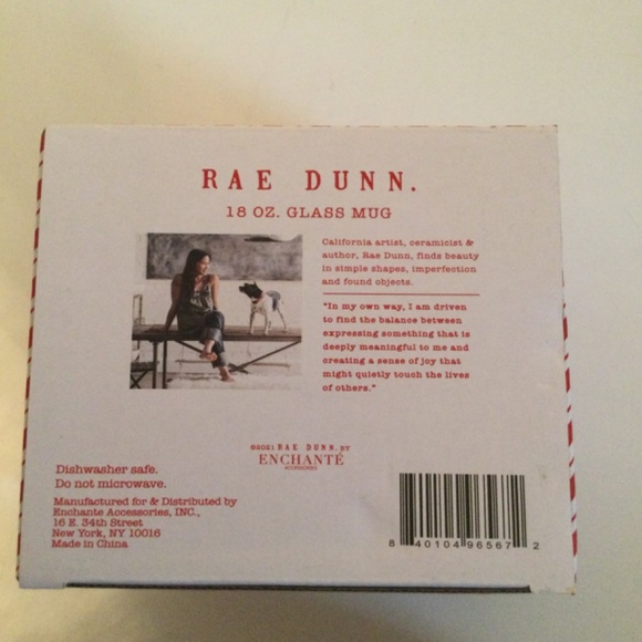 Rae Dunn “JOLLY.” Christmas Glass 18 oz Mug New In Box - Picture 4 of 4